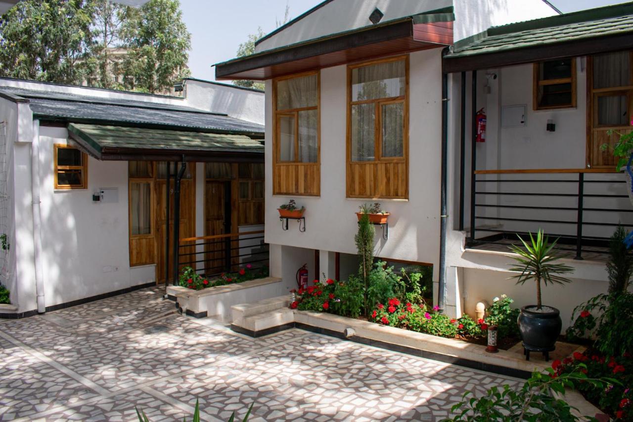 Choice Guest House 2 Adís Abeba Exterior foto